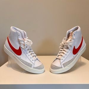 NIKE BLAZER MID ‘77